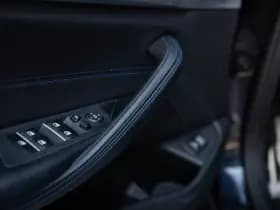 BMW 5 Serie Touring 520d Executive, , M-sport, Trekhaak, Navigatie, BMW Display Key, Origineel Nederlands thumbnail 30