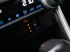 Toyota RAV4 2.5 Plug-in Hybrid AWD Bi-Tone Plus , JBL-soundsysteem, Stuurverwarming, Stoelverkoeling/verwarming, 360-camera thumbnail 18