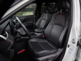 Toyota RAV4 2.5 Plug-in Hybrid AWD Bi-Tone Plus , JBL-soundsysteem, Stuurverwarming, Stoelverkoeling/verwarming, 360-camera thumbnail 3