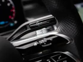 Mercedes-Benz C-Klasse Estate 200 Launch Edition AMG Line , Virtual cockpit, Leer, Sfeerverlichting, thumbnail 11