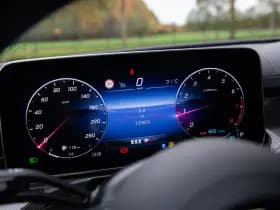 Mercedes-Benz C-Klasse Estate 200 Launch Edition AMG Line , Virtual cockpit, Leer, Sfeerverlichting, thumbnail 5