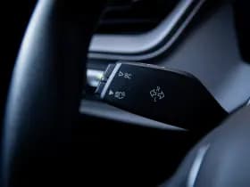 BMW 1-serie 118i Executive Edition , Cruise control, Isofix, Apple Carplay/Android, thumbnail 10