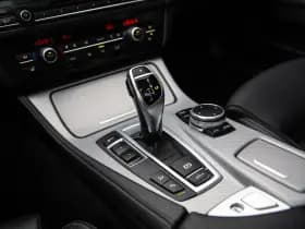 BMW 5 Serie Touring 530xd M Sport Edition High Executive , Panoramadak, Adap. cruise, Trekhaak, thumbnail 7