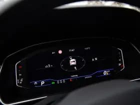Volkswagen Passat Variant 1.5 TSI Elegance , Adap. cruise, Head-up display, thumbnail 5