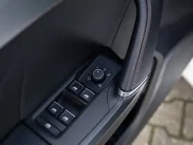 CUPRA Leon Sportstourer 1.4 e-Hybrid VZ Business , Stuurverwarming, Sfeerverlichting, thumbnail 25