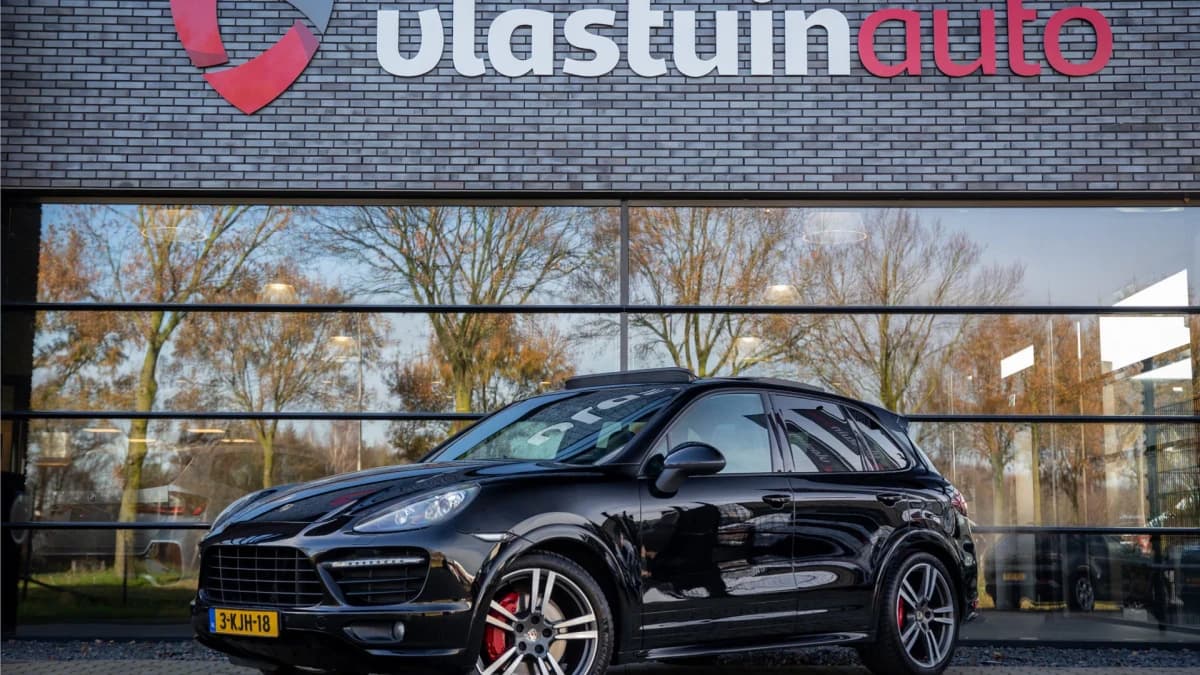 Porsche Cayenne 4.8 GTS , Panoramadak, Cruise control, Memory-seat, Achteruitrijcamera — foto 1