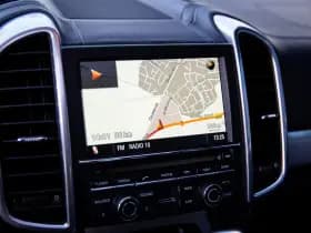 Porsche Cayenne 4.8 GTS , Panoramadak, Cruise control, Memory-seat, Achteruitrijcamera thumbnail 16