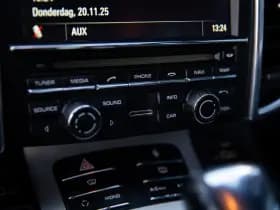 Porsche Cayenne 4.8 GTS , Panoramadak, Cruise control, Memory-seat, Achteruitrijcamera thumbnail 18