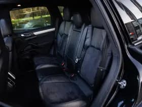 Porsche Cayenne 4.8 GTS , Panoramadak, Cruise control, Memory-seat, Achteruitrijcamera thumbnail 8