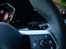 BMW X1 sDrive18i M-sport , Draadloze lader, Keyless entry, Achteruitrijcamera, thumbnail 11