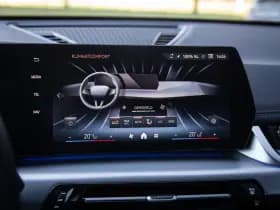 BMW X1 sDrive18i M-sport , Draadloze lader, Keyless entry, Achteruitrijcamera, thumbnail 18