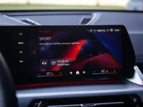 BMW X1 sDrive18i M-sport , Draadloze lader, Keyless entry, Achteruitrijcamera, thumbnail 19