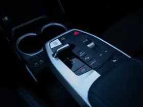 BMW X1 sDrive18i M-sport , Draadloze lader, Keyless entry, Achteruitrijcamera, thumbnail 20