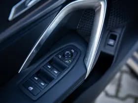 BMW X1 sDrive18i M-sport , Draadloze lader, Keyless entry, Achteruitrijcamera, thumbnail 23