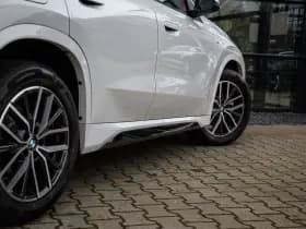 BMW X1 sDrive18i M-Sport , Achteruitrijcamera, Draadloze lader, Sfeerverlichting, thumbnail 7