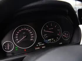 BMW 3 Serie Touring 318d Centennial Executive , Automaat, Trekhaak, thumbnail 5