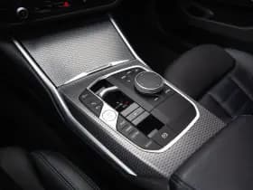 BMW 3 Serie Touring 330e xDrive M-Sport , Panoramadak, Keyless entry, Head-up display, thumbnail 6