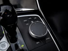 BMW 3 Serie Touring 330i High Executive Edition , M-Sport Pro, M Supersportstoelen, Panoramadak, BMW Individual velgen, Harman&Kardon, 360-camera, thumbnail 33