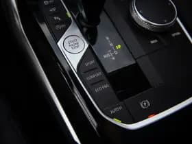 BMW 3 Serie Touring 330i High Executive Edition , M-Sport Pro, M Supersportstoelen, Panoramadak, BMW Individual velgen, Harman&Kardon, 360-camera, thumbnail 34