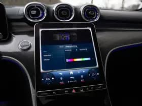 Mercedes-Benz C-Klasse Estate 200 Launch Edition AMG Line , Panoramadak, Sfeerverlichting, Burmester, 3D-camera, thumbnail 22