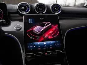 Mercedes-Benz C-Klasse Estate 200 Launch Edition AMG Line , Panoramadak, Sfeerverlichting, Burmester, 3D-camera, thumbnail 24