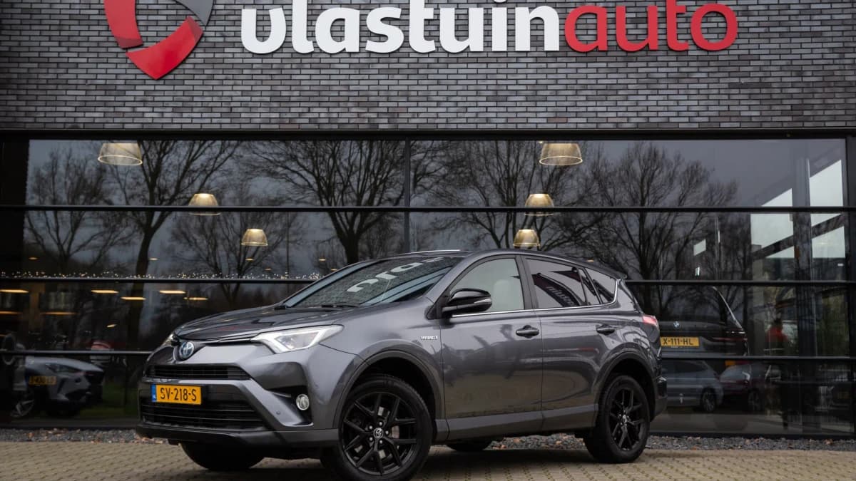 Toyota RAV4 2.5 Hybrid Black Edition , Panoramadak, Trekhaak, — foto 1