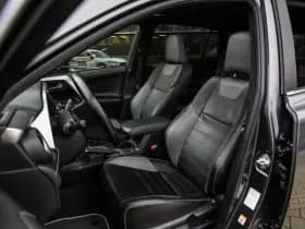 Toyota RAV4 2.5 Hybrid Black Edition , Panoramadak, Trekhaak, thumbnail 3