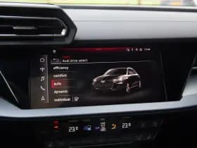 Audi A3 Sportback 35 TFSI S edition , Panoramadak, Sonos audio, Adap. cruise, Sfeerverlichting thumbnail 18