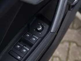 Audi A3 Sportback 35 TFSI S edition , Panoramadak, Sonos audio, Adap. cruise, Sfeerverlichting thumbnail 26