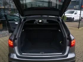 Audi A4 Avant 35 TFSI S edition , Panoramadak, Adap. cruise, Black Edition thumbnail 27