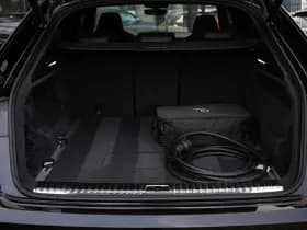 Audi Q8 55 TFSI e quattro Pro Line Advanced , RS-zetels, 3D-camera, Luchtvering, Head-up display, Apple Carplay, thumbnail 41