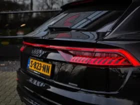 Audi Q8 55 TFSI e quattro Pro Line Advanced , RS-zetels, 3D-camera, Luchtvering, Head-up display, Apple Carplay, thumbnail 9