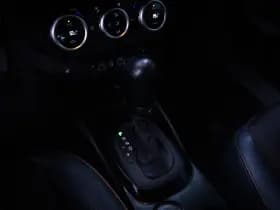 Fiat 500X Cross 1.3 GSE (eco) City Cross Opening Edition , Stoelverwarming, Half leder, Climate control thumbnail 18