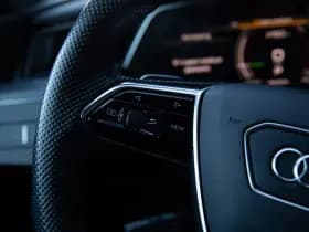 Audi E-tron S quattro 95 kWh , Trekhaak, Panoramadak, Adaptive cruise, 360-graden camera, thumbnail 14