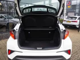 Toyota C-HR 1.8 Hybrid Dynamic , Adap. cruise, Keyless entry, thumbnail 22