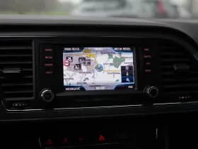 SEAT Leon 1.8 TSI FR Business , Stoelverwarming, SEAT Sound, Alcantara thumbnail 16