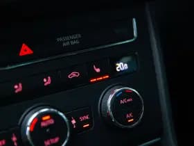 SEAT Leon 1.8 TSI FR Business , Stoelverwarming, SEAT Sound, Alcantara thumbnail 20