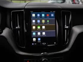 Volvo XC60 2.0 T6 Plug-in hybrid AWD Plus Dark , Panoramadak, Memory, Leer thumbnail 15