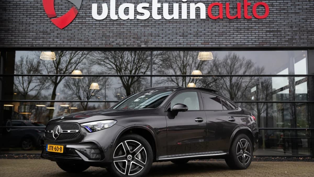 Mercedes-Benz GLC Coupé 400e 4MATIC AMG Line , Panoramadak, Burmester, Trekhaak, VOL! — foto 1