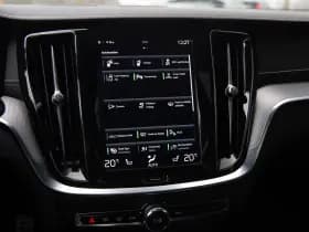 Volvo V60 2.0 T8 AWD Polestar Engineered , NL-Auto, Panoramadak, 360-camera, Harman&Kardon, HUD thumbnail 16