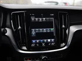 Volvo V60 2.0 T8 AWD Polestar Engineered , NL-Auto, Panoramadak, 360-camera, Harman&Kardon, HUD thumbnail 18