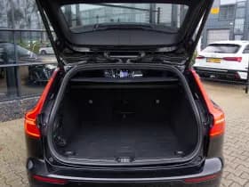 Volvo V60 2.0 T8 AWD Polestar Engineered , NL-Auto, Panoramadak, 360-camera, Harman&Kardon, HUD thumbnail 28