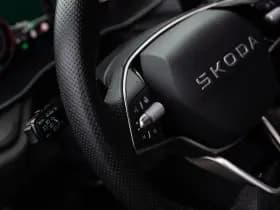 Škoda Octavia Combi 1.5 TSI MHEV Business Edition , Panoramadak, Stuur/stoelverwarming, thumbnail 11