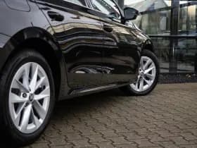 Škoda Octavia Combi 1.5 TSI MHEV Business Edition , Panoramadak, Stuur/stoelverwarming, thumbnail 9