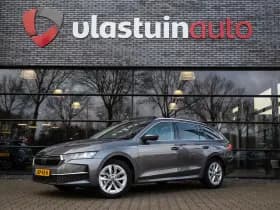 Škoda Octavia Combi 1.5 TSI MHEV Business Edition , Panoramadak, Stuur/stoelverwarming,