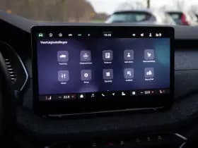 Škoda Octavia Combi 1.5 TSI MHEV Business Edition , Panoramadak, Stuur/stoelverwarming, thumbnail 14