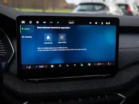 Škoda Octavia Combi 1.5 TSI MHEV Business Edition , Panoramadak, Stuur/stoelverwarming, thumbnail 18