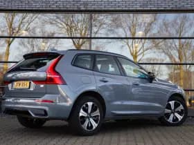 Volvo XC60 2.0 T6 Plug-in hybrid AWD Plus Dark , Panoramadak, Keyless entry, Carplay, thumbnail 2