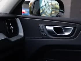 Volvo XC60 2.0 T6 Plug-in hybrid AWD Plus Dark , Panoramadak, Keyless entry, Carplay, thumbnail 25