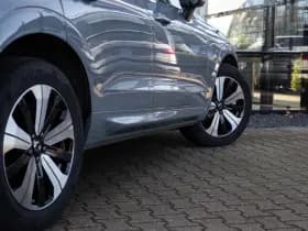 Volvo XC60 2.0 T6 Plug-in hybrid AWD Plus Dark , Panoramadak, Keyless entry, Carplay, thumbnail 9